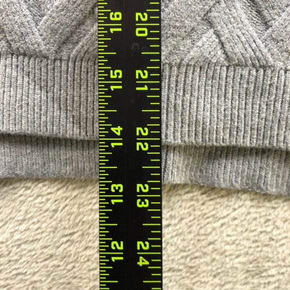 Cyrus Womens Sweater Medium Textured Long Sleeve Gray Chevron Knit Cozy Casual - Picture 4 of 10